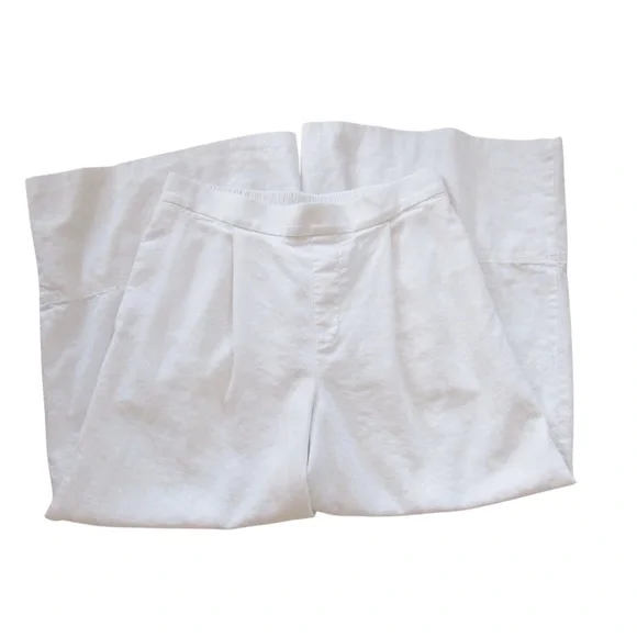 Banana Republic Factory Elegant White Wide-Leg Crop Pants - Picture 7 of 13
